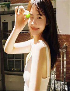 美女的烦恼在线观看